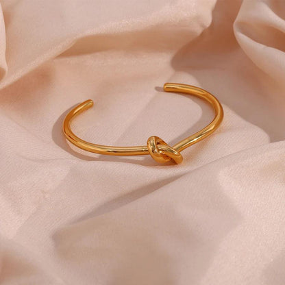 Apyrankė "Knot Bangle" - Emberly