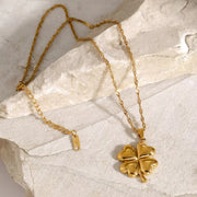 PakabukasClover
