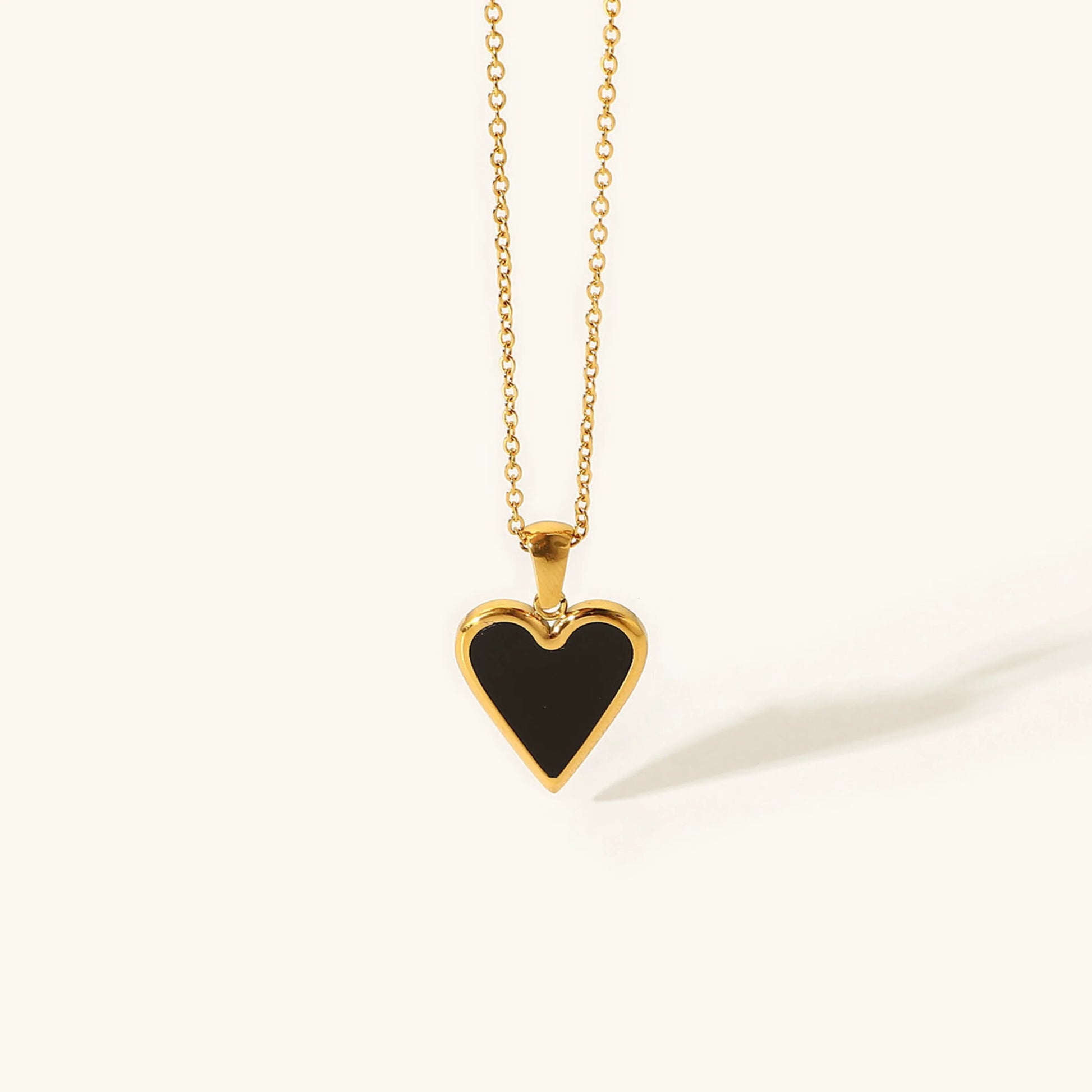 Pakabukas "Love"